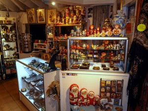 Russian_Traditions_retail_store_06